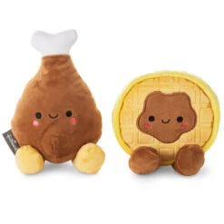 Hallmark -Hallmark Better Together Chicken and Waffle Magnetic Plush 1KID1646 02
