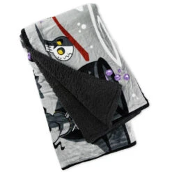 Hallmark Disney Hocus Pocus Black Flame Candle Blanket, 50x60 -Hallmark Hocus Pocus Black Flame Candle Fleece Blanket 1HGN1506 02