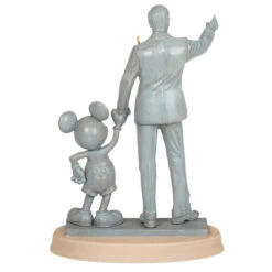 Hallmark Disney Mickey Mouse Partners Ornament 13 Hallmark Disney Mickey Mouse Partners Ornament -Hallmark Mickey Mouse and Walt Disney Keepsake Ornament 2199QXD6779 06