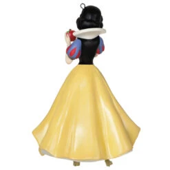 Hallmark Disney Princess Celebration Snow White Porcelain Ornament -Hallmark Snow White With Castle Dress Keepsake Ornament 2999QXR8189 06